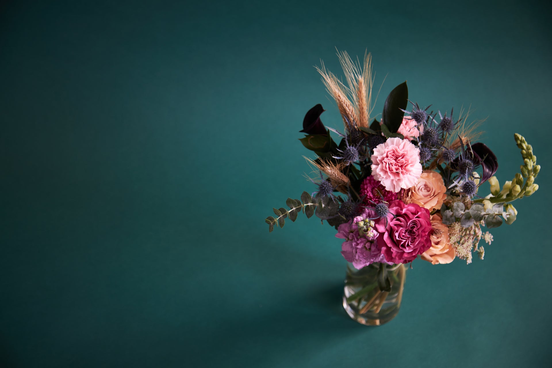 Mixed flower arrangement